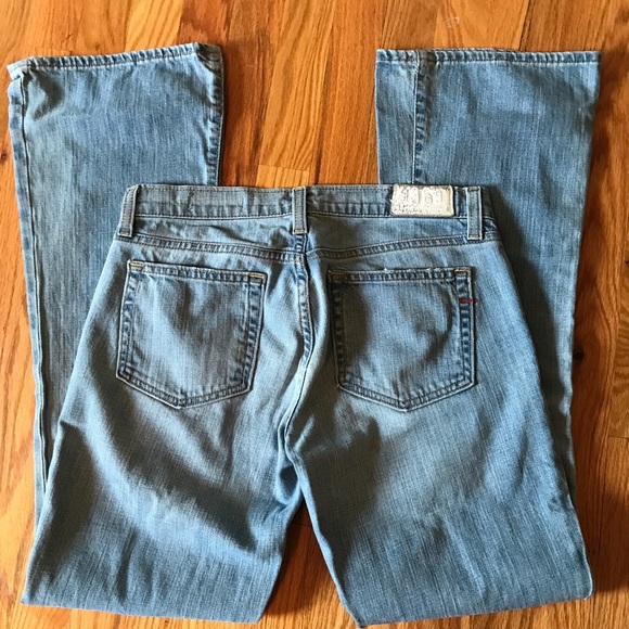 🌸GAP 1969 Flared Jeans - Picture 3 of 6